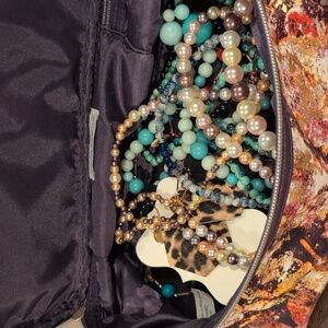 Lot Of Ceramic Jewelry All GoodAnd Sonya Kashuk Double Make Up Travel Bag,GUC